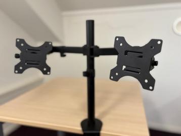 Monitorbeugel New Star beschikbaar voor biedingen