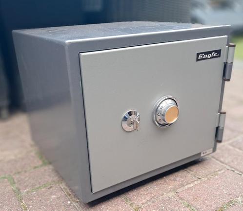 Kluis / Brandkast - Eagle Safes, Huis en Inrichting, Brandblussers en Brandkasten, Zo goed als nieuw, Ophalen