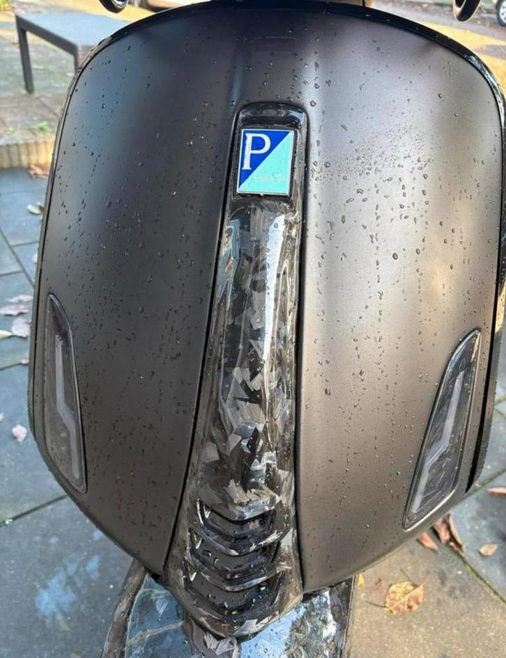 Vespa sprint 80cc -2020, Fietsen en Brommers, Brommeronderdelen | Scooters, Zo goed als nieuw, Vespa, Overige typen, Ophalen of Verzenden