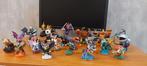 Skylanders figuren 24 stuks met portal en bewaartas, Ophalen of Verzenden, Zo goed als nieuw