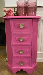Uniek klein kastje, roze nachtkastje, vintage halkastje VdlM, Huis en Inrichting, Kasten | Ladekasten, Ophalen, Brocante fuchsia goud kast Boho chic Ibiza ondiep ladekastje