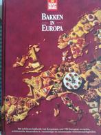 Bakboek met lekkere gerechten uit europa, Hobby en Vrije tijd, Taarten en Cupcakes maken, Ophalen of Verzenden, Zo goed als nieuw