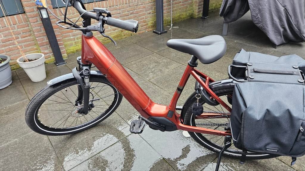 TREK EBIKE ZGAN  DISTRICT+4 LOWSTEP km 2600 VAN APRIL 2024, Fietsen en Brommers, Elektrische fietsen, Zo goed als nieuw, Overige merken