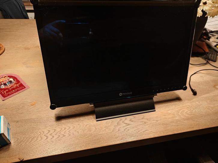 Neovo X-22e black LCD monitor 21.5 " led, Audio, Tv en Foto, Televisies, Zo goed als nieuw, 100 cm of meer, Overige merken, 50 Hz