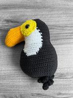 Nieuwe gehaakte platte knuffel toekan, Ophalen of Verzenden, Nieuw, Overige typen