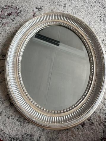 Super mooie ovale spiegel 50 cm beschikbaar voor biedingen