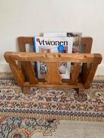 Leuke Krantenbak hout, stevig, Gebruikt, -, -, Ophalen of Verzenden
