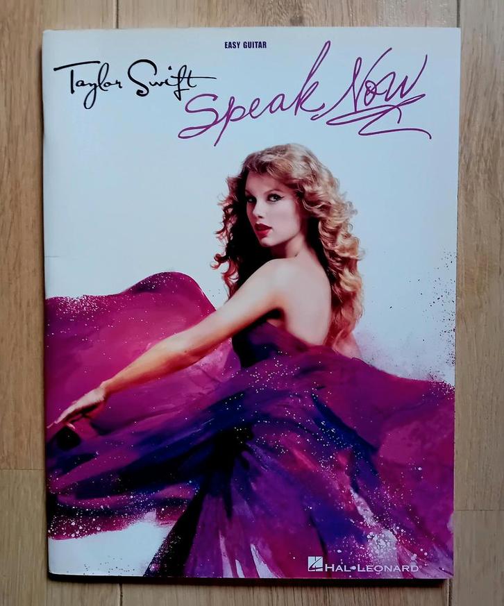 Taylor Swift Speak now gitaarboek pop country, Muziek en Instrumenten, Bladmuziek, Zo goed als nieuw, Artiest of Componist, Populair