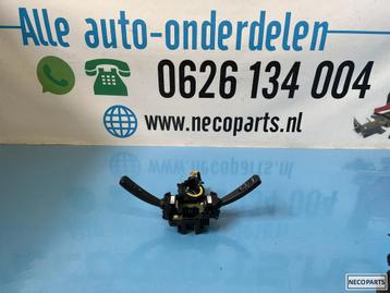 VOLVO V40 STUURKOLOM KLOKVEER RICHTINGAANWIJZER ORIGINEEL  beschikbaar voor biedingen