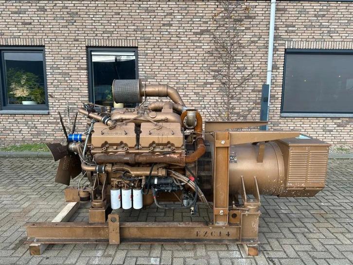Renault Berliet Leroy Somer 250 kVA noodstroom aggregaat gen, Zakelijke goederen, Machines en Bouw | Aggregaten, Ophalen of Verzenden