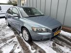 Volvo S40 2.4 Momentum, Auto's, Voorwielaandrijving, Stof, Gebruikt, Beige