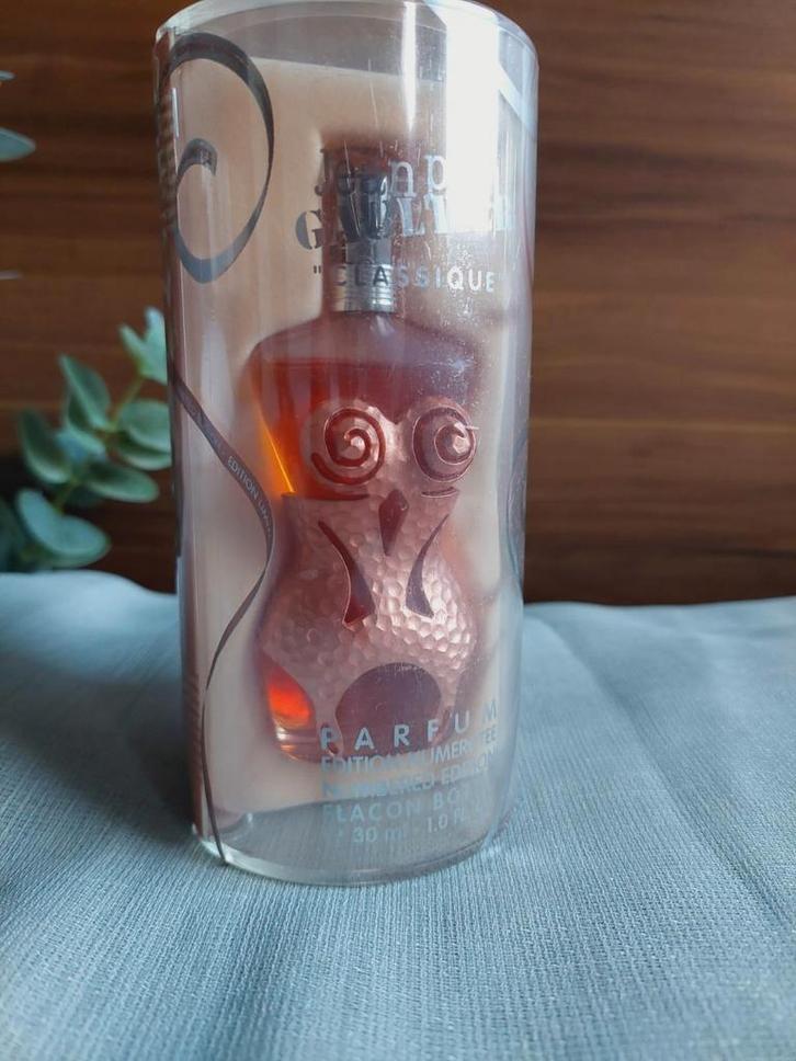 Jean Paul Gaultier Prestige Parfum with SWIRL- numbered, Verzamelen, Parfumverzamelingen, Nieuw, Parfumfles, Gevuld, Ophalen of Verzenden