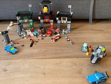 Cars lego beschikbaar voor biedingen