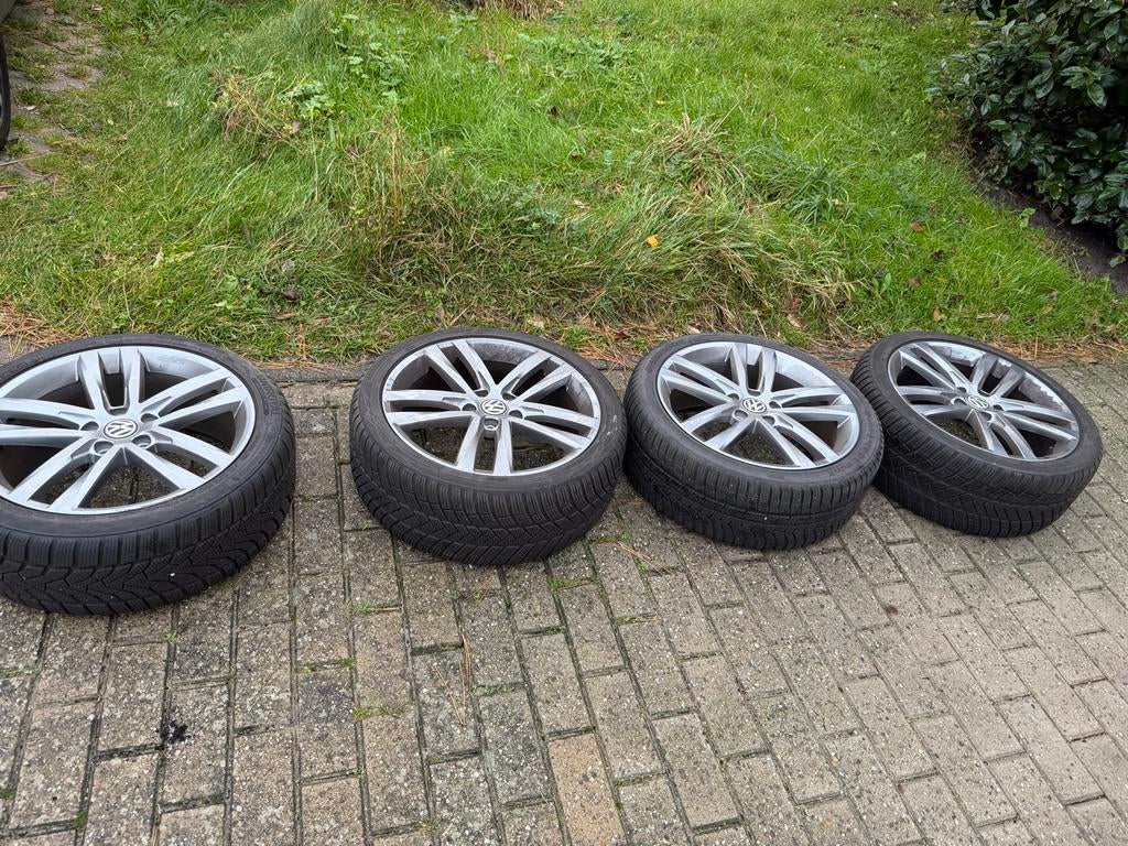 Salvador Velgen met Winterbanden - 18 inch, Ophalen, 18 inch, Gebruikt, Banden en Velgen