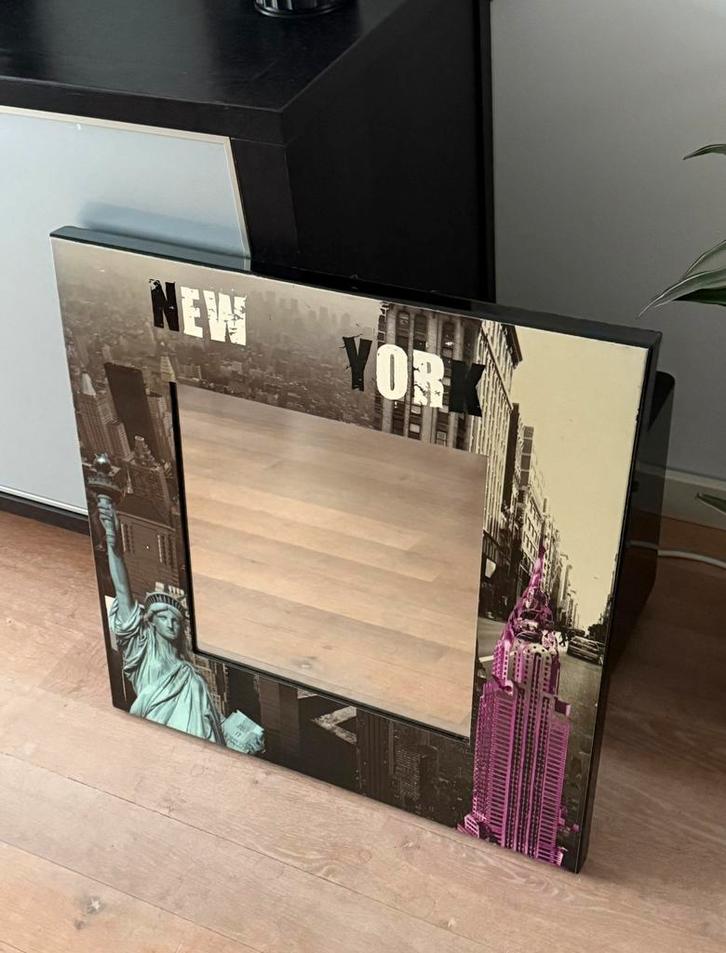 Spiegel New York, groot, vierkant, Huis en Inrichting, Woonaccessoires | Spiegels, Zo goed als nieuw, 50 tot 75 cm, Minder dan 100 cm