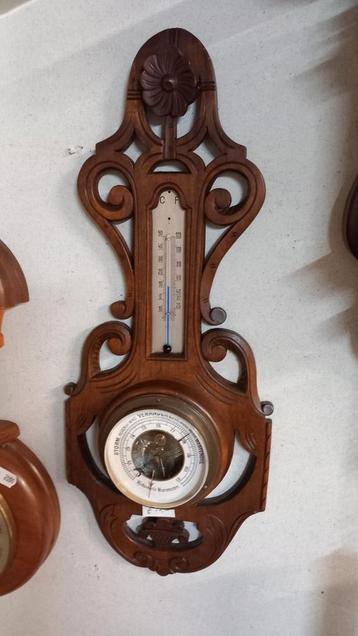 Diverse Barometers antiek modern curiosa beschikbaar voor biedingen
