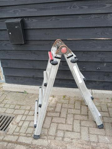 Altrex Varitrex vouwladder telescopisch ladder beschikbaar voor biedingen