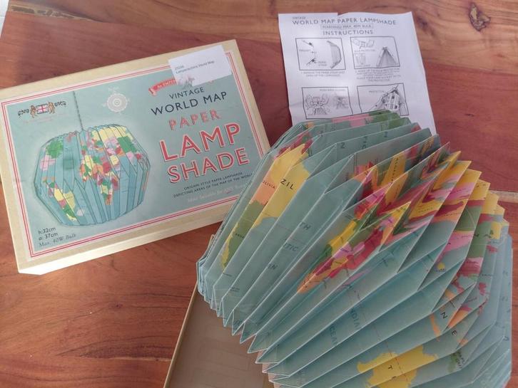 Vintage Papieren Lamp Wereldkaart, Huis en Inrichting, Lampen | Lampenkappen, Ophalen of Verzenden