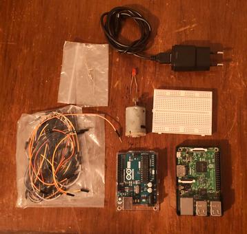 Raspberry Pi en Arduino plus toebehoren beschikbaar voor biedingen
