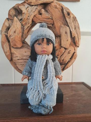 Poppenkleertjes voor de Paola Reina pop van 34 cm beschikbaar voor biedingen