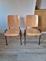 2 Stapelbare schoolstoelen - Zitgedeelte 46cm, Antiek en Kunst, Ophalen