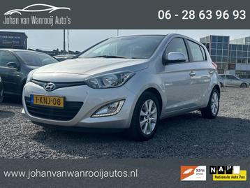 Hyundai I20 1.4i i-Catcher/CAMERA/AIRCO/NW APK/AUTOMAAT beschikbaar voor biedingen