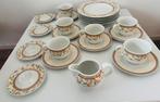 26 servies delen koffietijd servies Art Design, Huis en Inrichting, Keuken | Servies, Ophalen of Verzenden, Zo goed als nieuw