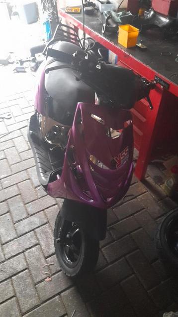Zip 70 cc mhr zonder 123 beschikbaar voor biedingen