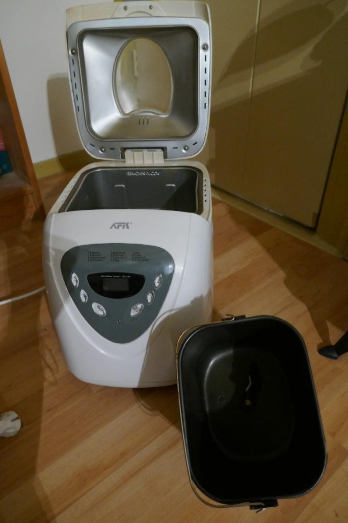 Broodbakmachine, Huis en Inrichting, Keuken | Keukenbenodigdheden, Gebruikt, Ophalen