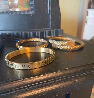 Luxe Heren armbanden set goud kleur beschikbaar voor biedingen