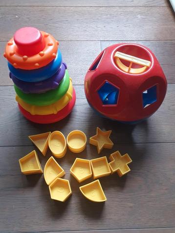 Tupperware hollebol en stapeltoren beschikbaar voor biedingen