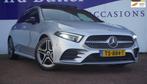 Mercedes-Benz A-klasse 200 Business Solution AMG | NAP| PANO, Auto's, Mercedes-Benz, Te koop, Zilver of Grijs, Emergency brake assist