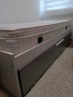 Tienerkamer set 3 delig compleet zo goed als nieuw, Kinderen en Baby's, Kinderkamer | Complete kinderkamers, Ophalen of Verzenden