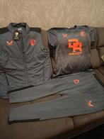 Feyenoord trainings set, Sport en Fitness, Voetbal, Ophalen of Verzenden, Zo goed als nieuw, Shirt