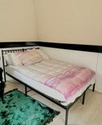 Bed 120x200 cm - Twijfelaar, Ophalen, Zwart, Zo goed als nieuw, Twijfelaar