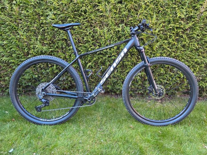 Sensa Livigno Evo Sport l Mountainbike 29 inch l 11 speed, Fietsen en Brommers, Fietsen | Mountainbikes en ATB, Zo goed als nieuw