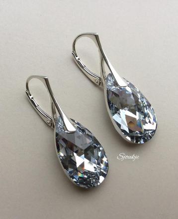 Oorbellen NIEUW Swarovski kristal zilver goud ketting parel beschikbaar voor biedingen
