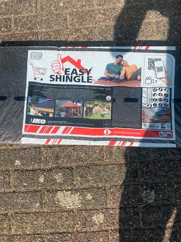 IKO Easy Shingle Dakshingels Zwart beschikbaar voor biedingen