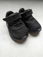 Zwarte Nike schoenen maat 18,5, Kinderen en Baby's, Babykleding | Schoentjes en Sokjes, Schoentjes, Ophalen of Verzenden, Jongetje