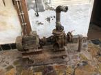 Oude Waterpomp - Vintage Industrieel, Antiek en Kunst, Ophalen of Verzenden