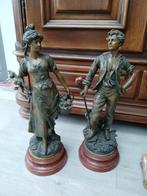 Te koop, twee beelden, hoogte: 60cm plus staande klok., Antiek en Kunst, Ophalen