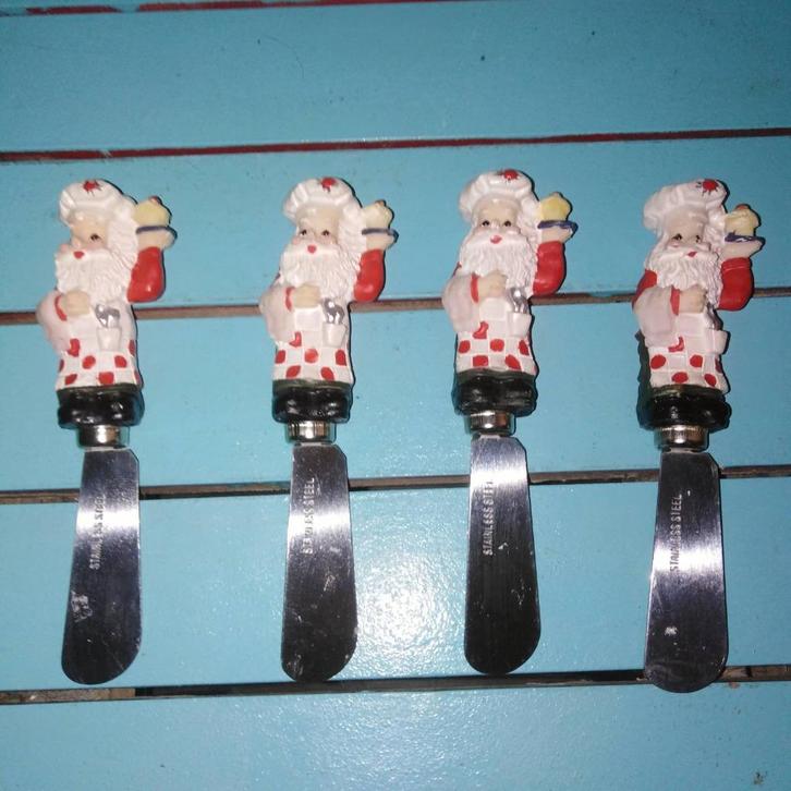 Kerst botermesjes en cocktailprikkertjes met kerstman, Diversen, Kerst, Gebruikt, Ophalen