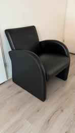 Twee zwarte leren stoelen, Ophalen, Gebruikt, 50 tot 75 cm, Leer