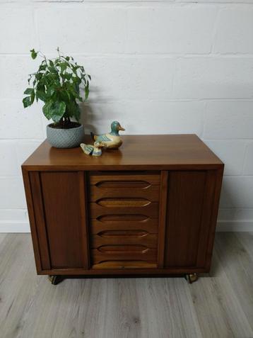Vintage midcentury ladekast | commode retro beschikbaar voor biedingen