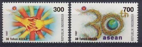 Indonesie Zonnebloem nr 1788/9 postfris 1997, Postzegels en Munten, Postzegels | Azië, Postfris, Zuidoost-Azië, Ophalen of Verzenden
