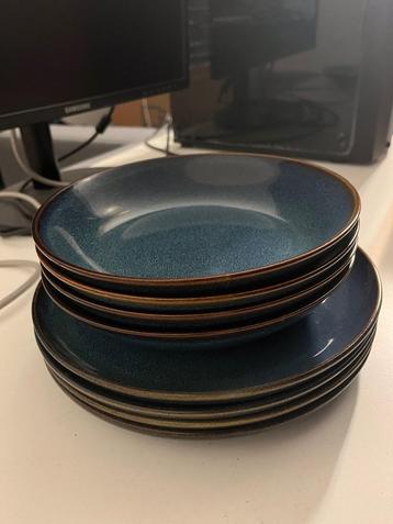Complete Set Servies (8 Borden) - Donkerblauw Aardewerk beschikbaar voor biedingen