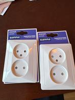 2x Gamma Everest Wandcontactdoos Wit, Ophalen, Gebruikt, Stopcontact