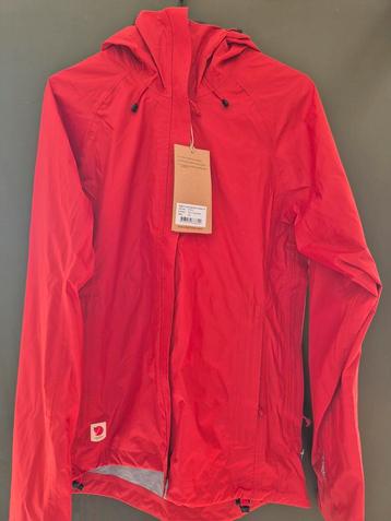 Fjällräven High Coast Hydratic Jacket Red XS beschikbaar voor biedingen
