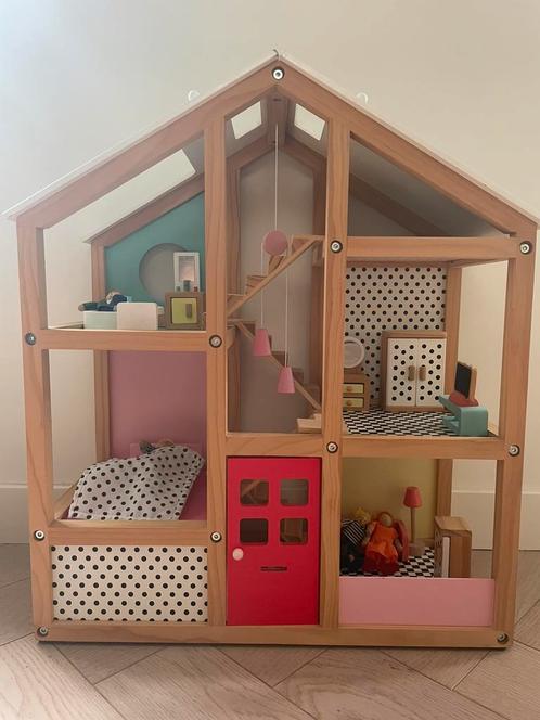 Poppenhuis van de Hema, Kinderen en Baby's, Speelgoed | Poppenhuizen, Zo goed als nieuw, Ophalen