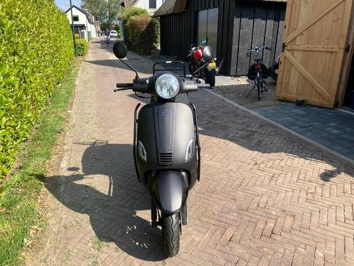 snorfiets DJJD CASHMERE, Fietsen en Brommers, Snorfietsen en Snorscooters, Zo goed als nieuw, Overige merken, Benzine, Ophalen